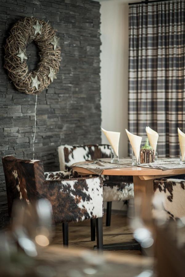 Hotel-Restaurant Burgseeli Рингенберг Екстериор снимка